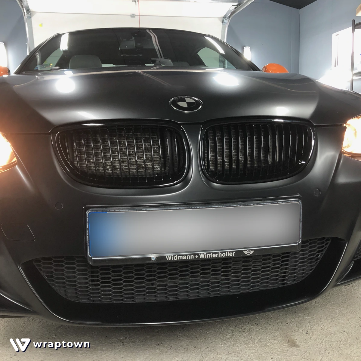 Zmiana koloru auta BMW 330D E92 - WrapTown - Profesjonalne oklejanie aut Poznań Kościan Leszno